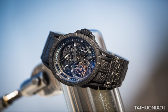 1562749592593239.png blob.png