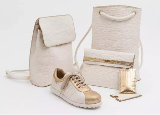 1562825903636340.png blob.png